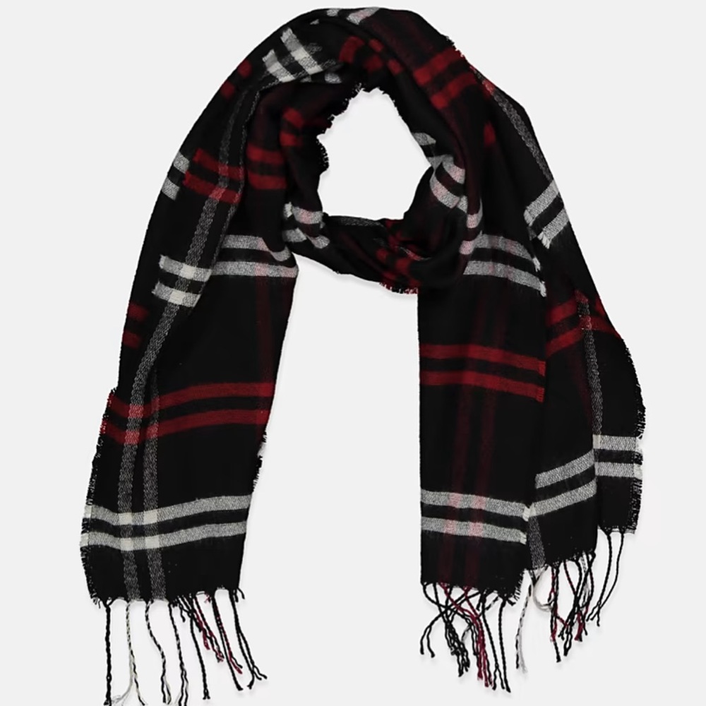 STEVE MADDEN BLANKET SCARF